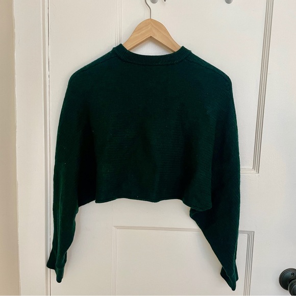 ARITZIA Cropped‎ Green Sweater, So Cute!! - Picture 10 of 10